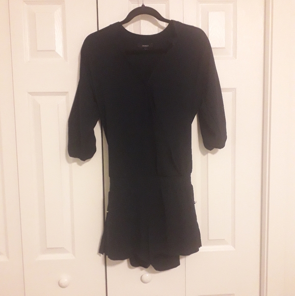 Short Navy Blue Jumper, Colombian brand Studio F, size 8 - Picture 2 of 4